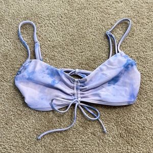 Hollister bikini top. Size extra, small purple of pink dye tie-dye.